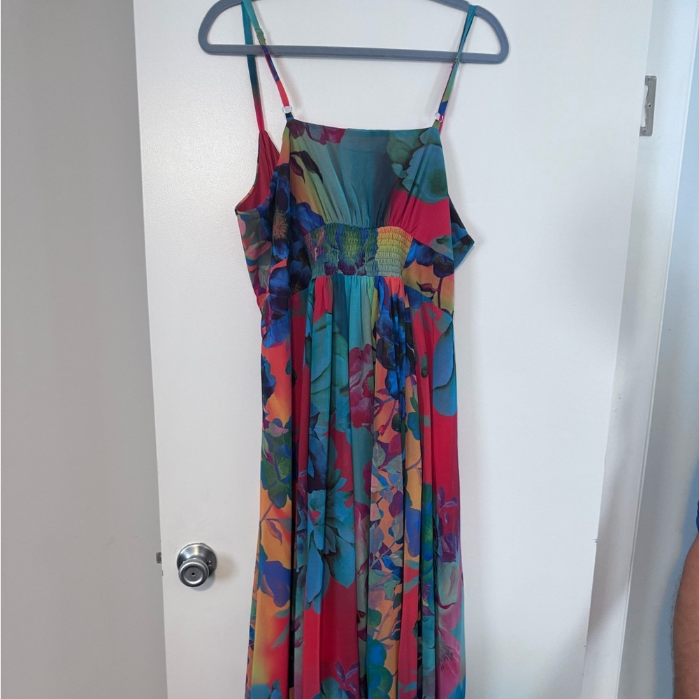 Beautiful city chic strappie dress